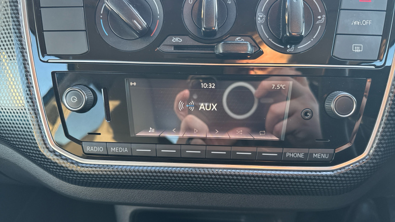 Volkswagen Up 1.0 65PS Black Edition 5dr Petrol Hatchback